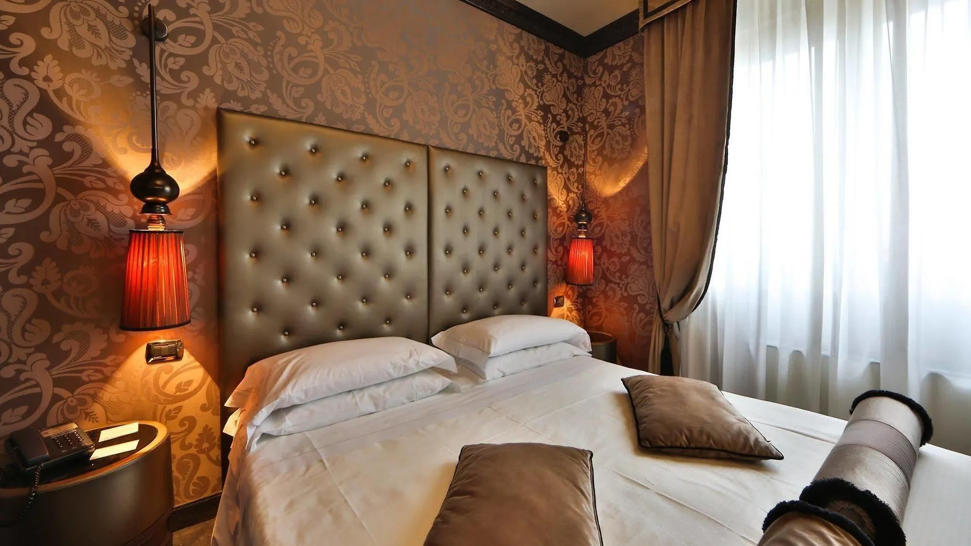 Hotel Mozart Milan