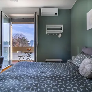 Apartment Casa Carozzi, Milan